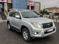 Фото авто Toyota Land Cruiser Prado