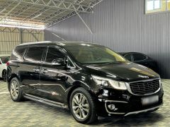 Photo of the vehicle Kia Carnival