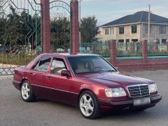 Фото авто Mercedes-Benz W124