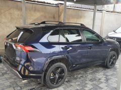 Photo of the vehicle Toyota RAV4