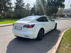 Сүрөт унаа Tesla Model 3