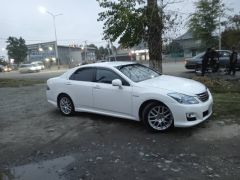 Photo of the vehicle Toyota Crown