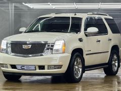 Photo of the vehicle Cadillac Escalade