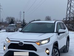 Сүрөт унаа Toyota RAV4