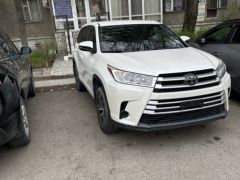 Сүрөт унаа Toyota Highlander