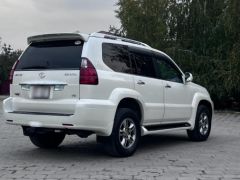 Photo of the vehicle Lexus GX