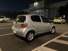 Photo of the vehicle Toyota Vitz