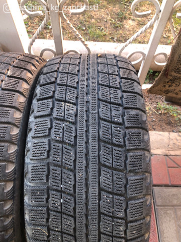 Tires - Продаю зимнюю резину 215 55 16