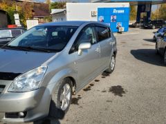 Сүрөт унаа Toyota Corolla Verso