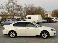 Photo of the vehicle Subaru Legacy