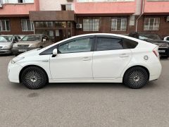 Фото авто Toyota Prius