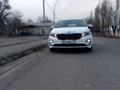 Фото авто Kia Carnival