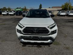 Photo of the vehicle Toyota RAV4