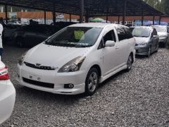 Фото авто Toyota Wish