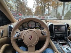 Photo of the vehicle Porsche Cayenne