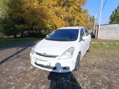 Сүрөт унаа Toyota Wish