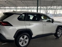 Сүрөт унаа Toyota RAV4