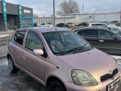 Сүрөт унаа Toyota Vitz