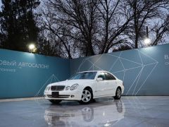 Фото авто Mercedes-Benz E-Класс