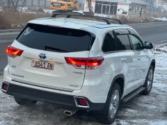 Сүрөт унаа Toyota Highlander