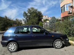 Photo of the vehicle Volkswagen Golf