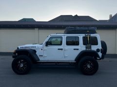 Фото авто Jeep Wrangler