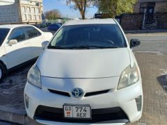 Сүрөт унаа Toyota Prius