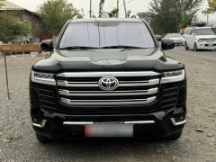 Сүрөт унаа Toyota Land Cruiser