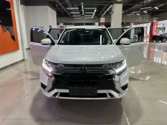 Фото авто Mitsubishi Outlander