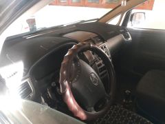 Сүрөт унаа Toyota Avensis Verso