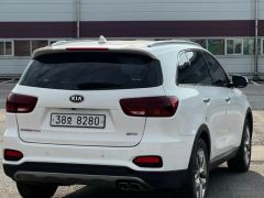 Photo of the vehicle Kia Sorento