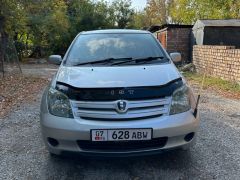 Photo of the vehicle Toyota Ist