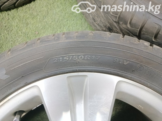 Wheel rims - Диск R17 5x114.3 с шиной