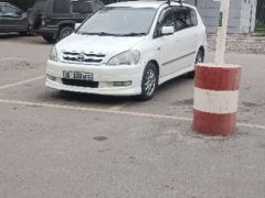 Photo of the vehicle Toyota Ipsum