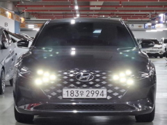 Photo of the vehicle Hyundai Grandeur