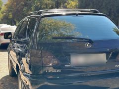 Photo of the vehicle Lexus RX