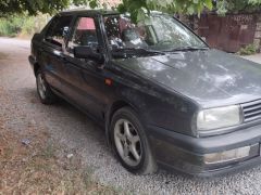 Фото авто Volkswagen Vento