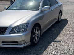 Фото авто Toyota Crown