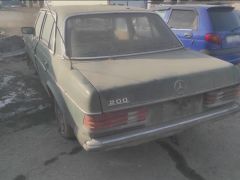 Фото авто Mercedes-Benz W123