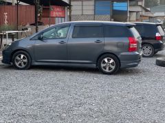 Сүрөт унаа Toyota Wish