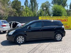 Сүрөт унаа Toyota Corolla Verso