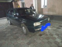 Photo of the vehicle Volkswagen Golf