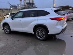 Сүрөт унаа Toyota Highlander