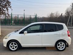 Photo of the vehicle Honda Fit