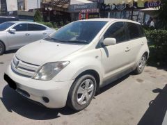 Сүрөт унаа Toyota Ist