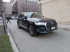 Photo of the vehicle Audi Q7