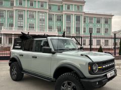 Фото авто Ford Bronco