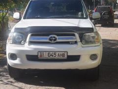 Сүрөт унаа Toyota Sequoia