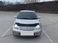 Photo of the vehicle Toyota Ist