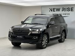 Фото авто Toyota Land Cruiser